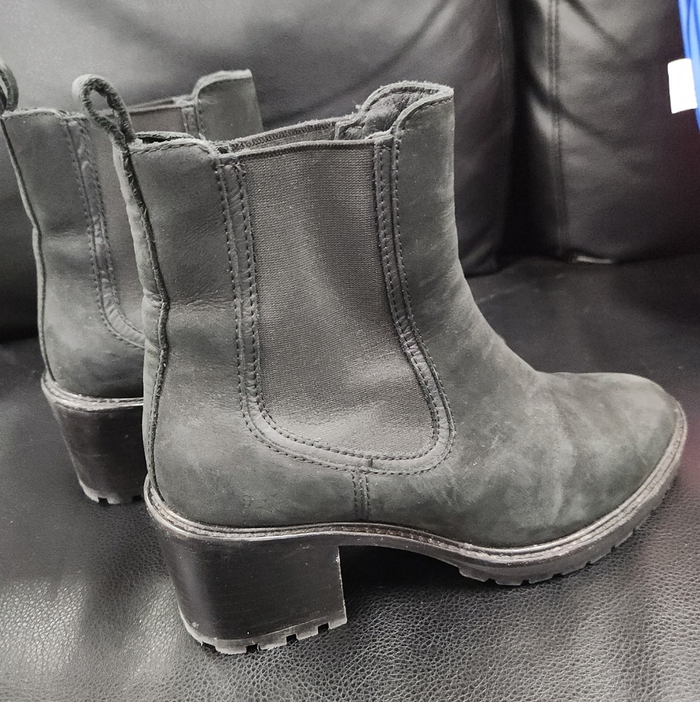 Thursday Boot Company Knockout High Heel Chelsea Matte Black Leather Lug Sole 7